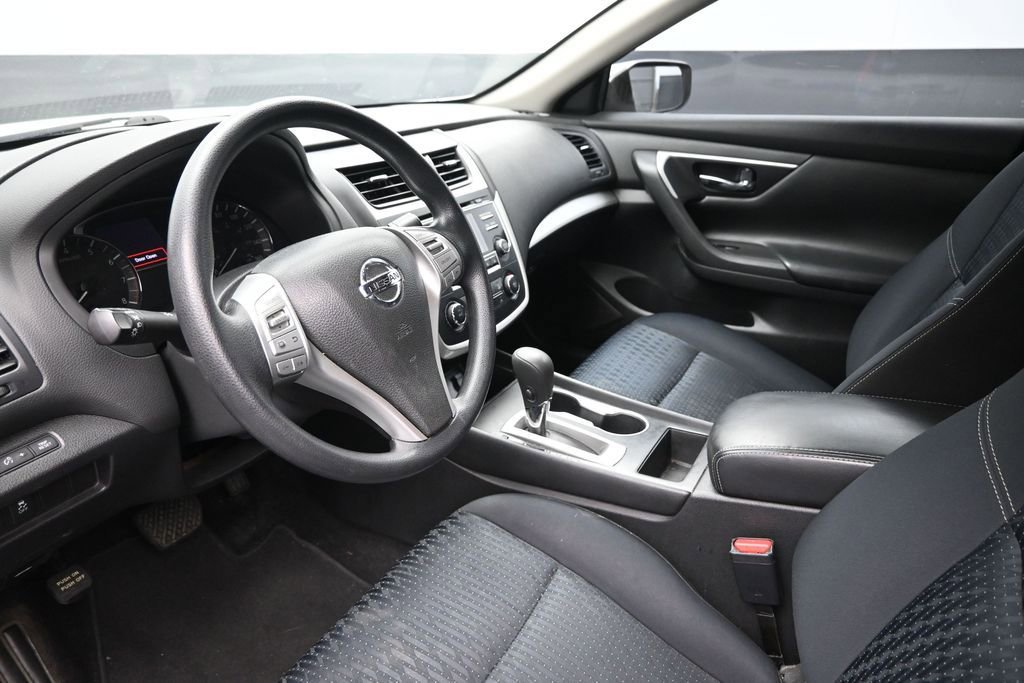 Used 2016 Nissan Altima 2.5 S w/ Power Driver Seat Package FWD image 17