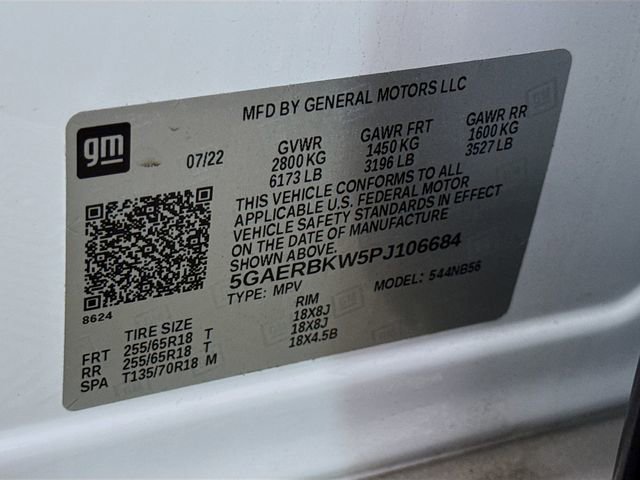 Used 2023 Buick Enclave Essence image 35