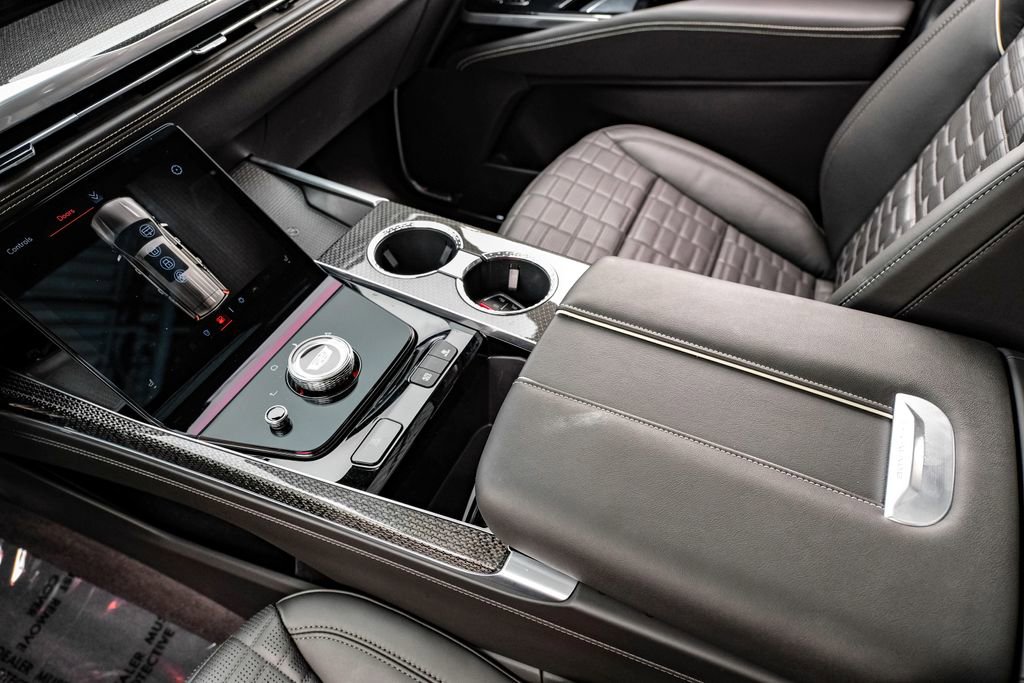 Used 2025 Cadillac Escalade V image 20