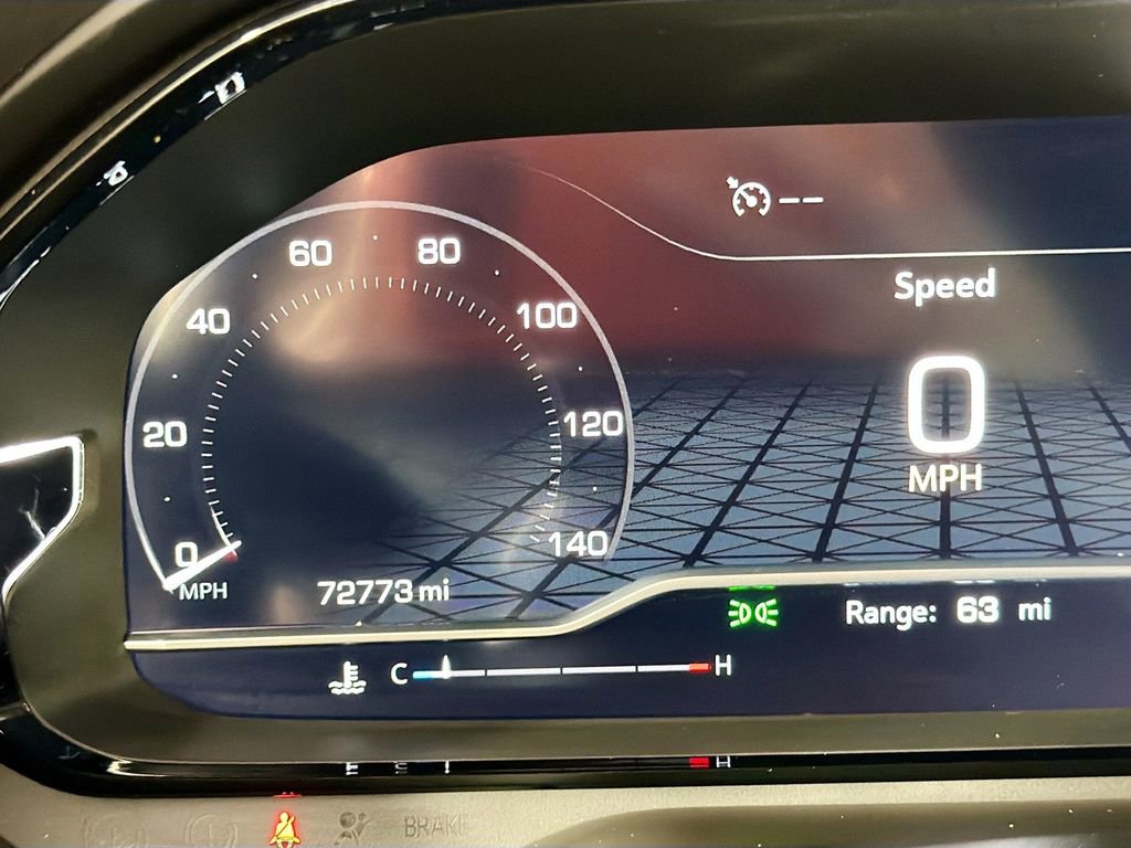 Used 2022 GMC Yukon Denali image 13