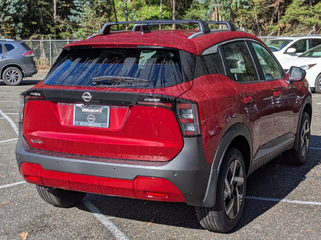 New 2026 Nissan Kicks SV w/ Cold Weather Package FWD image 5