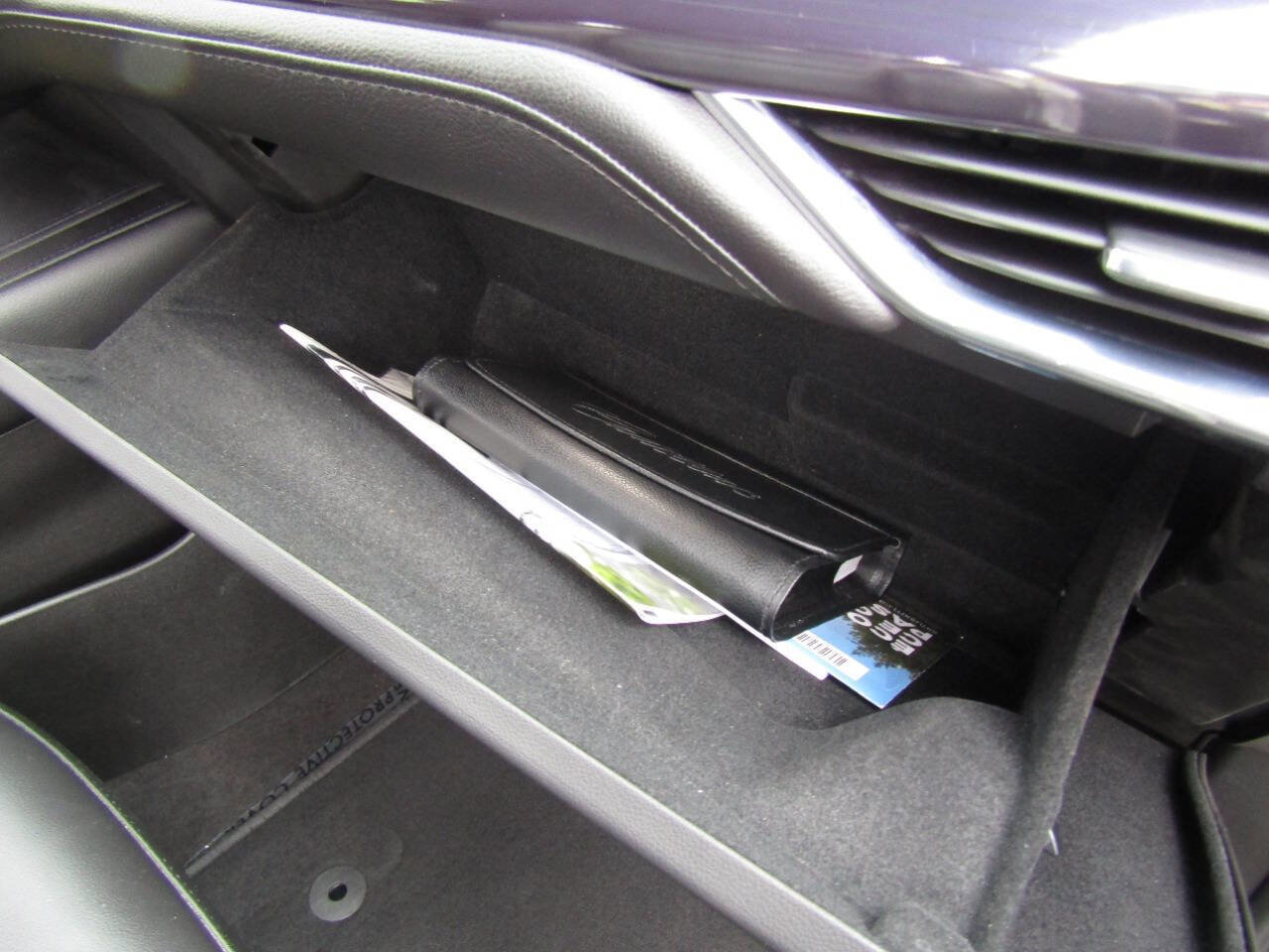 Used 2022 Cadillac XT4 Luxury image 27