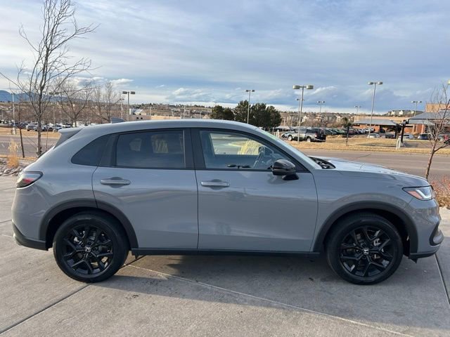 Used 2025 Honda HR-V Sport image 9