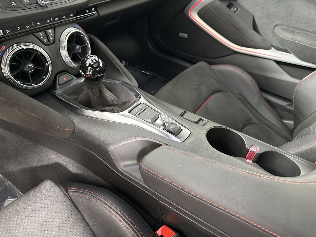 Used 2022 Chevrolet Camaro ZL1 RWD image 30