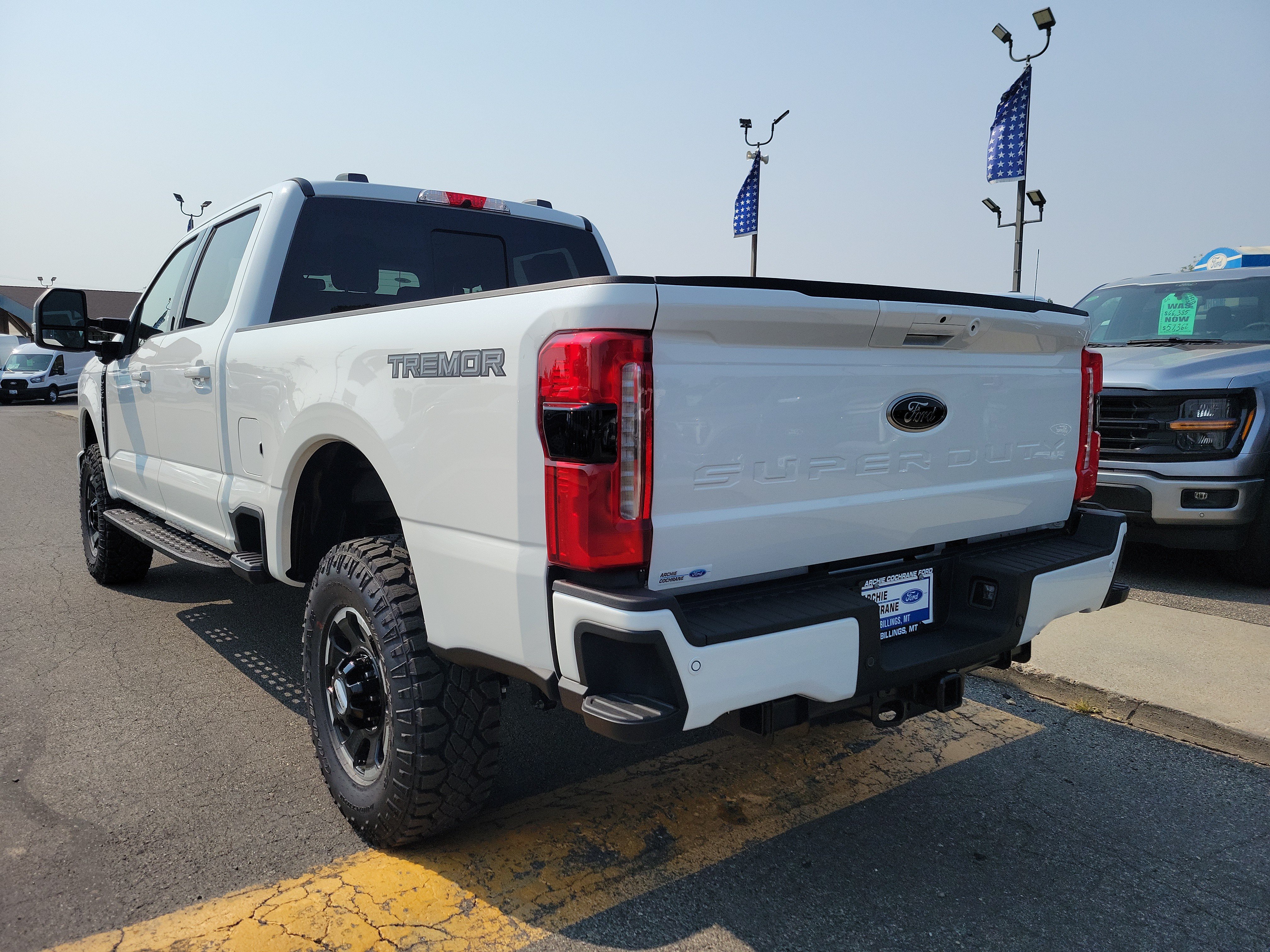 New 2026 Ford F250 Lariat w/ Tremor Off-Road Package AWD/4WD image 3