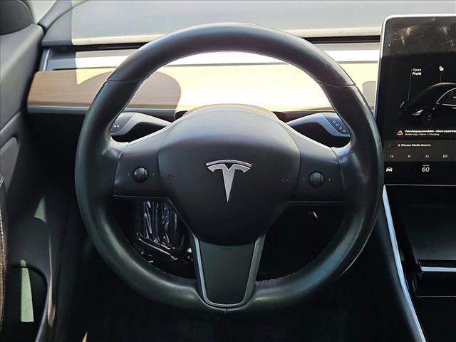 Used 2018 Tesla Model 3 Mid Range RWD image 14