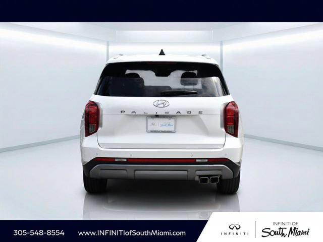 Used 2024 Hyundai Palisade Limited FWD image 5