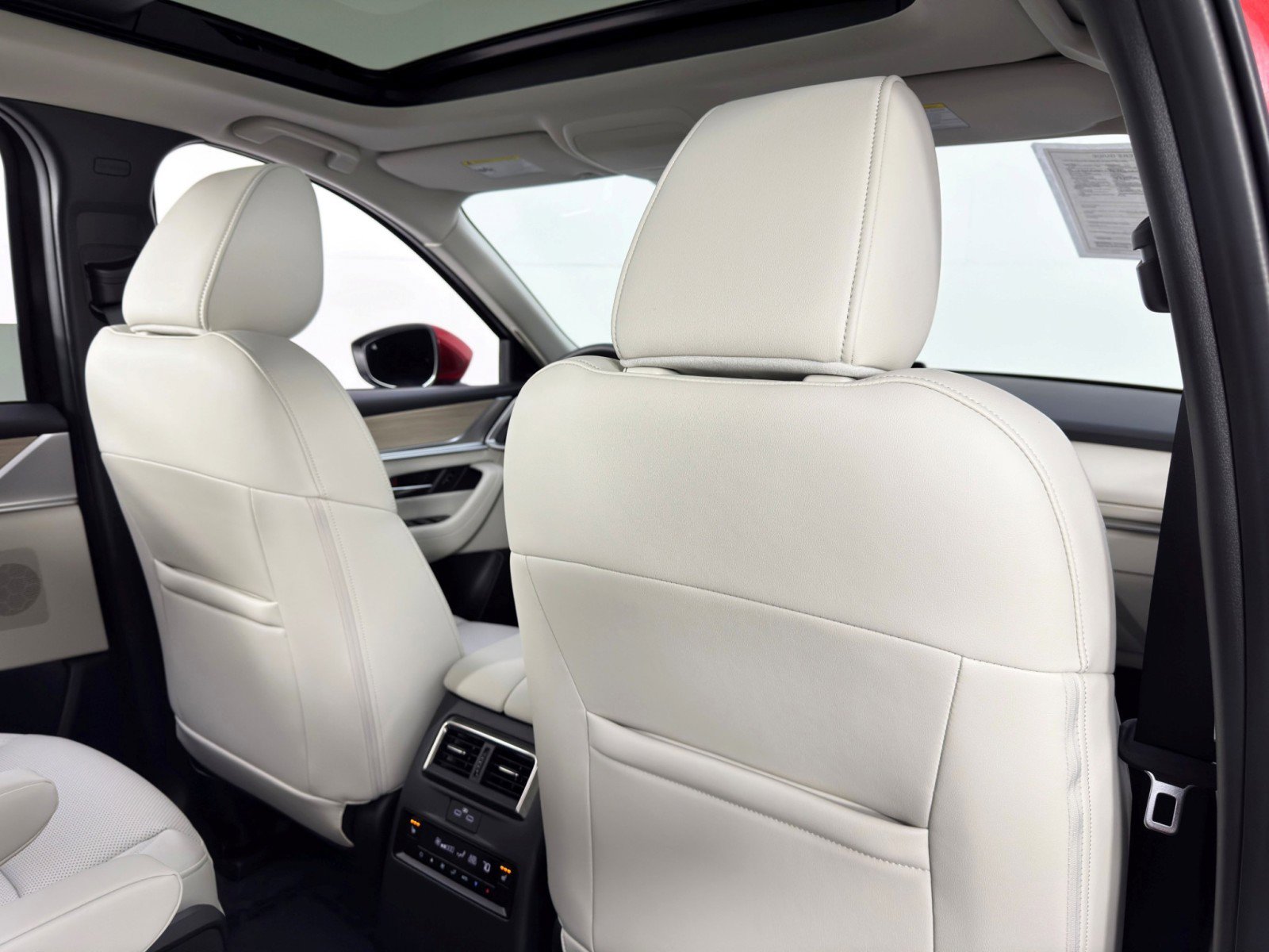 Used 2025 MAZDA CX-90 3.3 Turbo w/ Premium Plus Pkg image 36