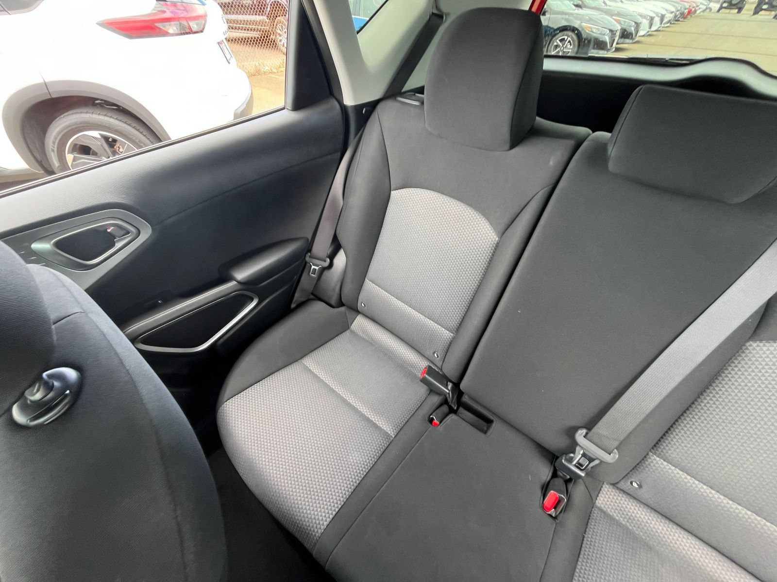 Used 2025 Kia Soul LX w/ LX Technology Package FWD image 36