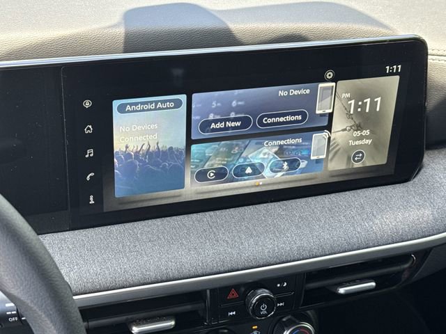 Used 2025 Nissan Kicks SV FWD image 28