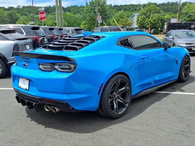 Used 2023 Chevrolet Camaro SS RWD image 6
