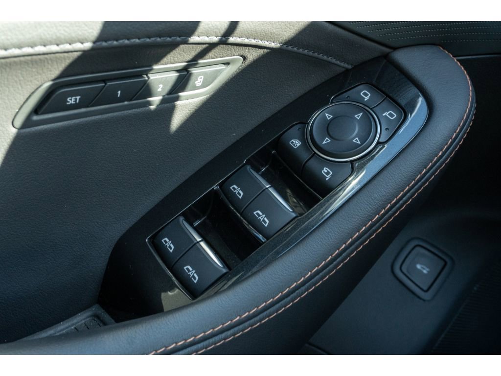 Used 2025 Cadillac CT5 Sport w/ Technology Package image 28