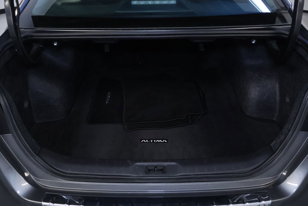 Used 2023 Nissan Altima 2.5 SV image 16