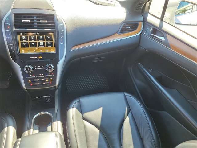 Used 2019 Lincoln MKC Select w/ Select Plus Package image 16