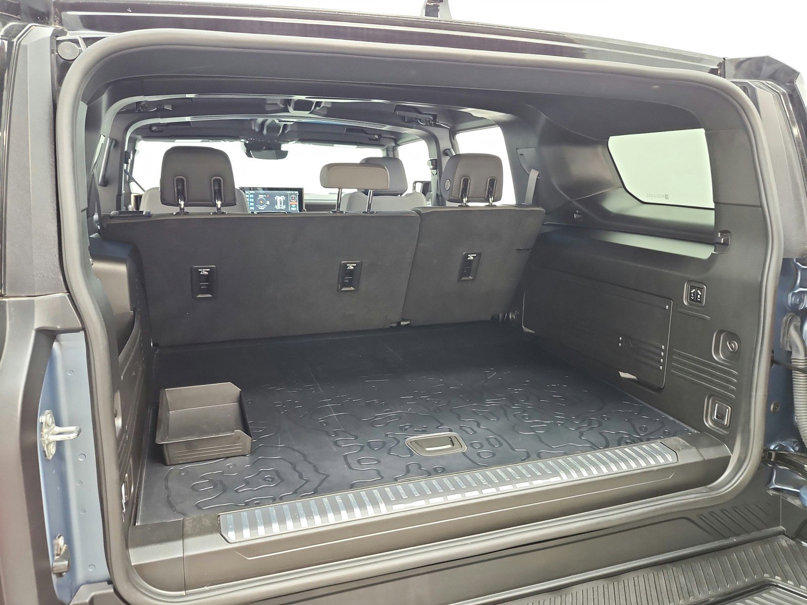 Used 2024 GMC Hummer EV 3X w/ Omega Edition image 22