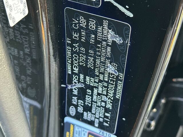 Used 2020 Kia Forte LXS FWD image 32