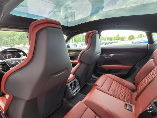 Certified 2024 Audi e-tron GT Premium Plus w/ Executive Package AWD/4WD image 22