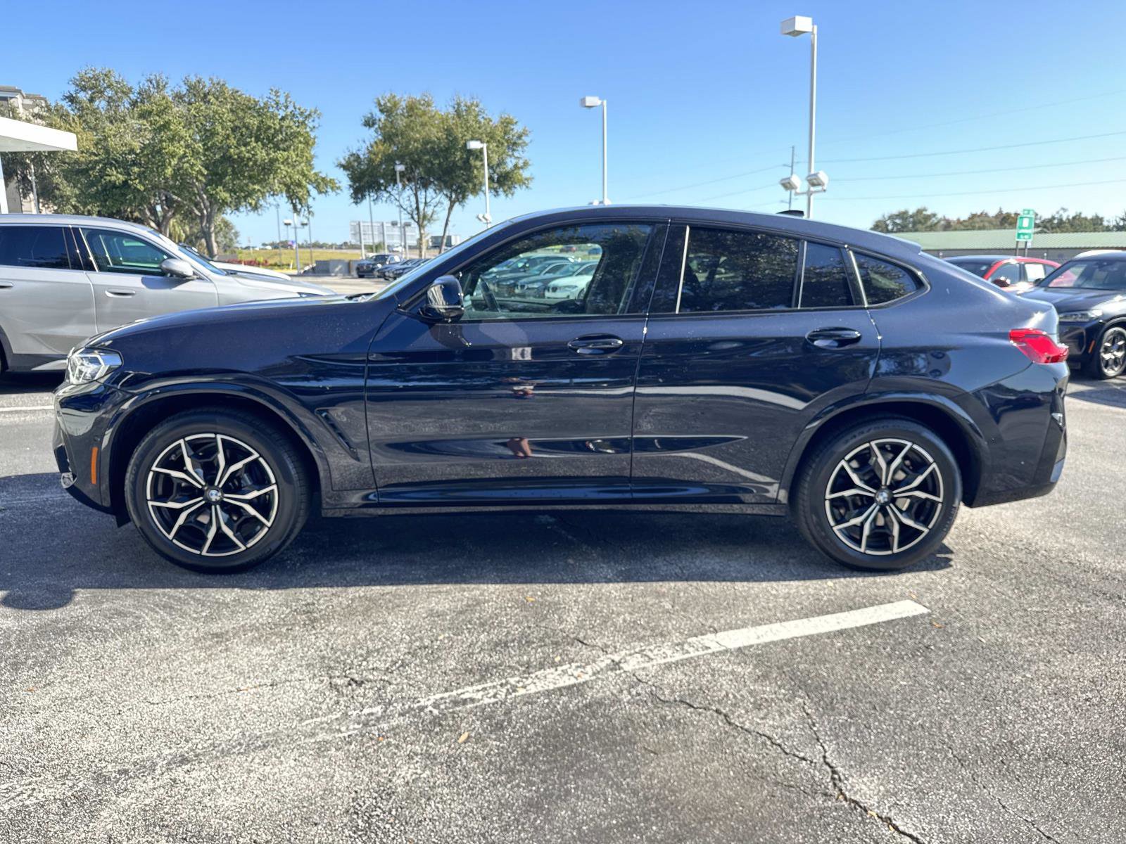 Used 2025 BMW X4 M40i image 7
