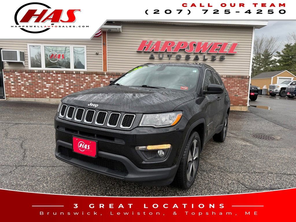 Used 2020 Jeep Compass Latitude w/ Cold Weather Group AWD/4WD image 1