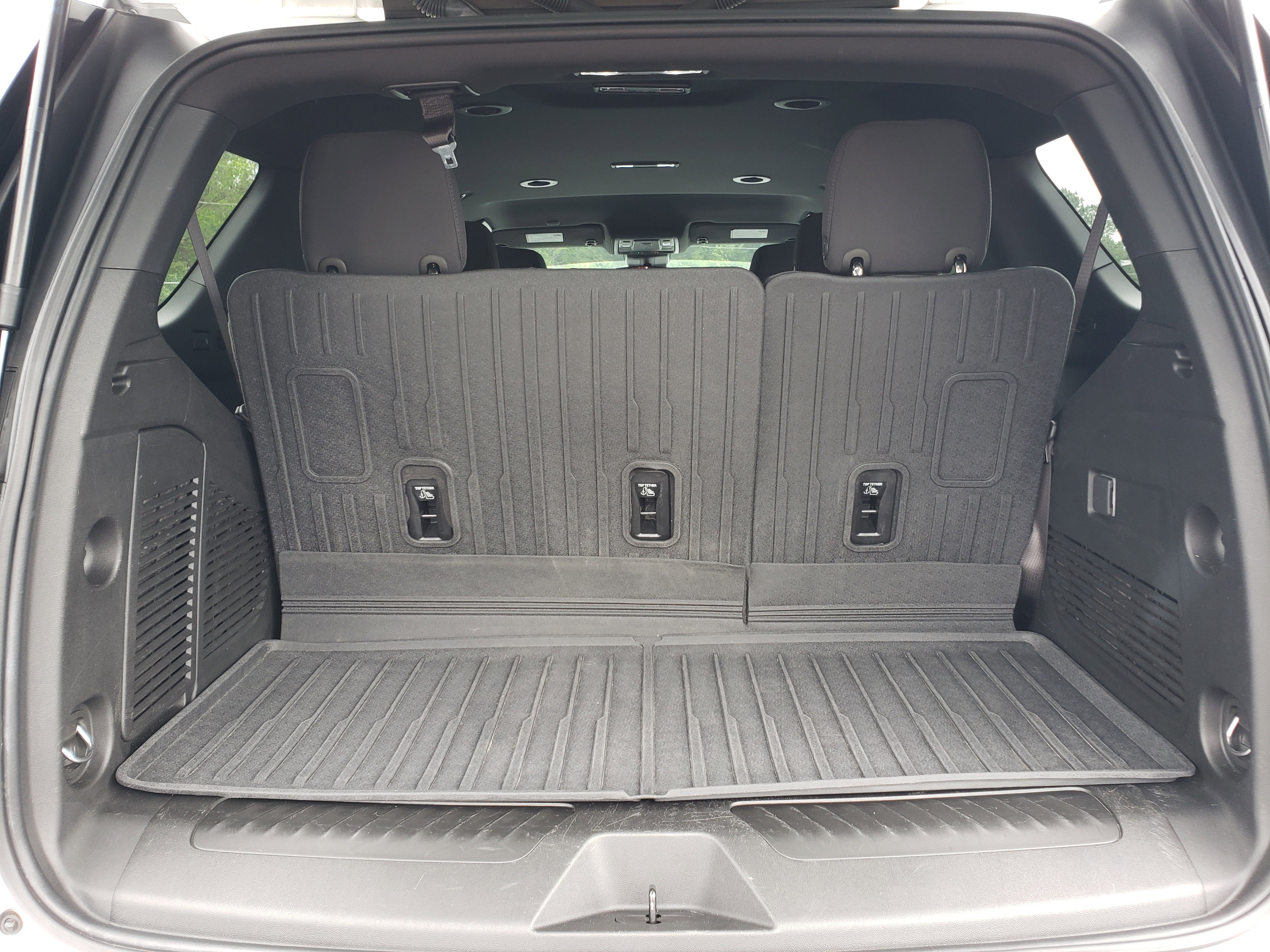 Used 2024 Chevrolet Tahoe LS RWD image 10