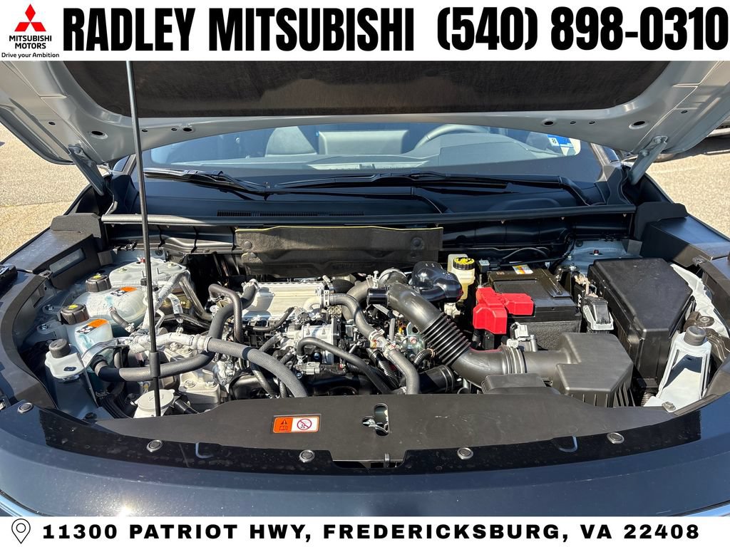 New 2026 Mitsubishi Outlander SE AWD/4WD image 15
