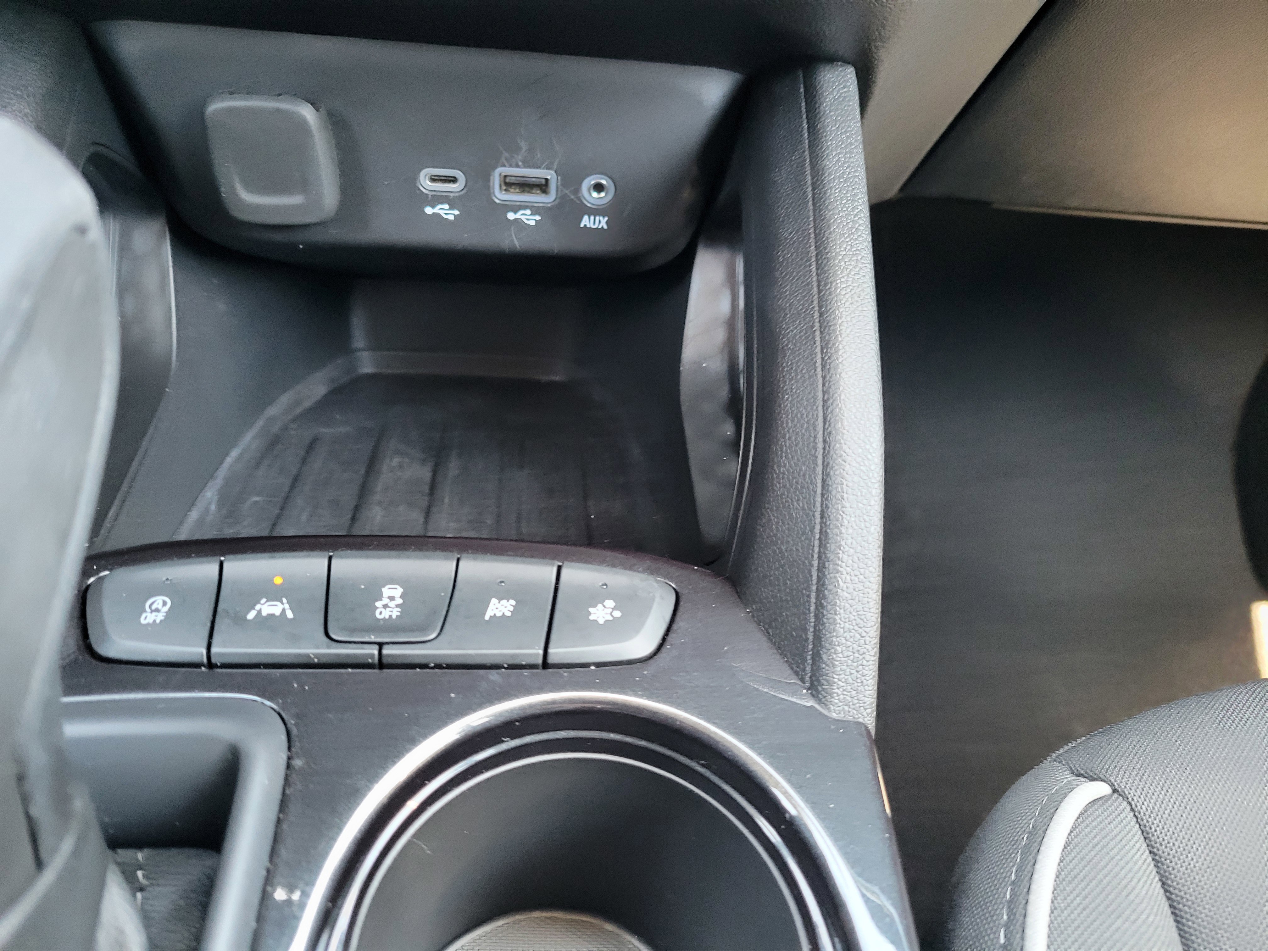 Certified 2023 Chevrolet TrailBlazer LT w/ Convenience Package FWD image 19
