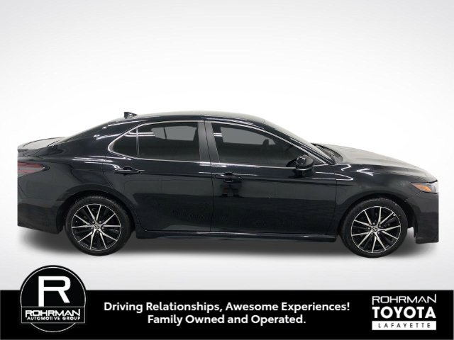 Used 2023 Toyota Camry SE FWD image 8