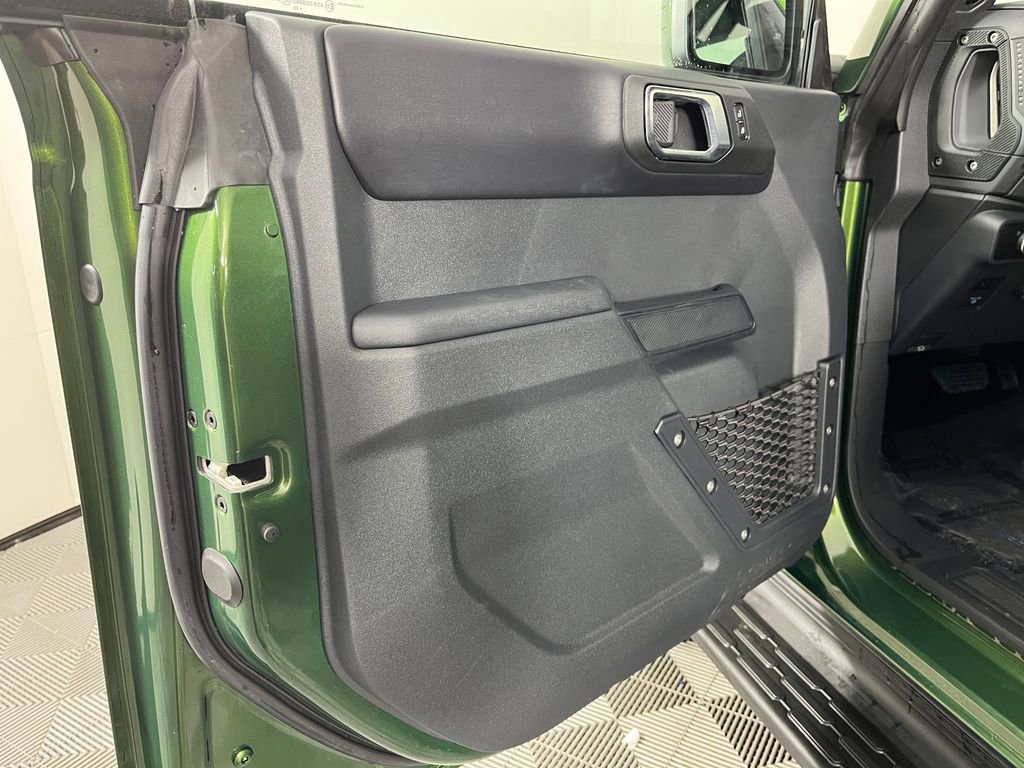 Used 2025 Ford Bronco Outer Banks image 10
