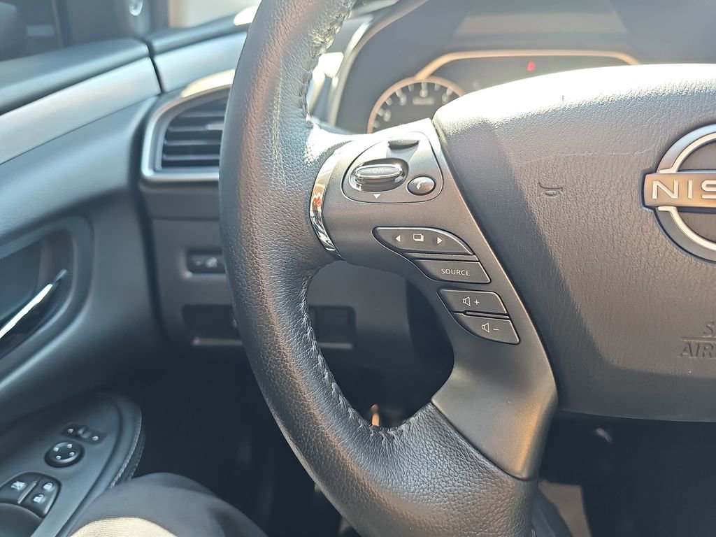 Used 2024 Nissan Murano SV FWD image 21