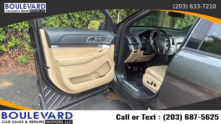 Used 2016 Ford Explorer Limited image 25