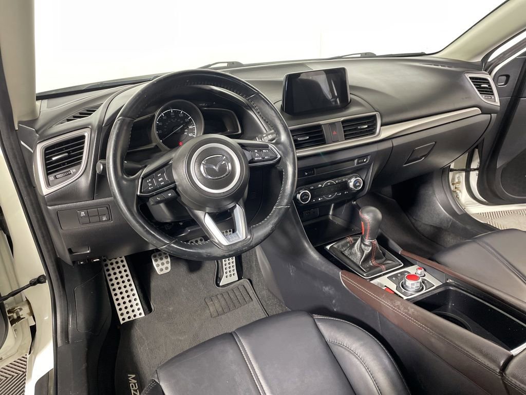 Used 2018 MAZDA MAZDA3 Touring image 8