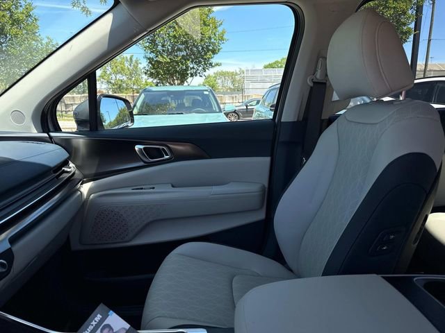 New 2026 Kia Carnival SX w/ SX Dark Edition Package image 21