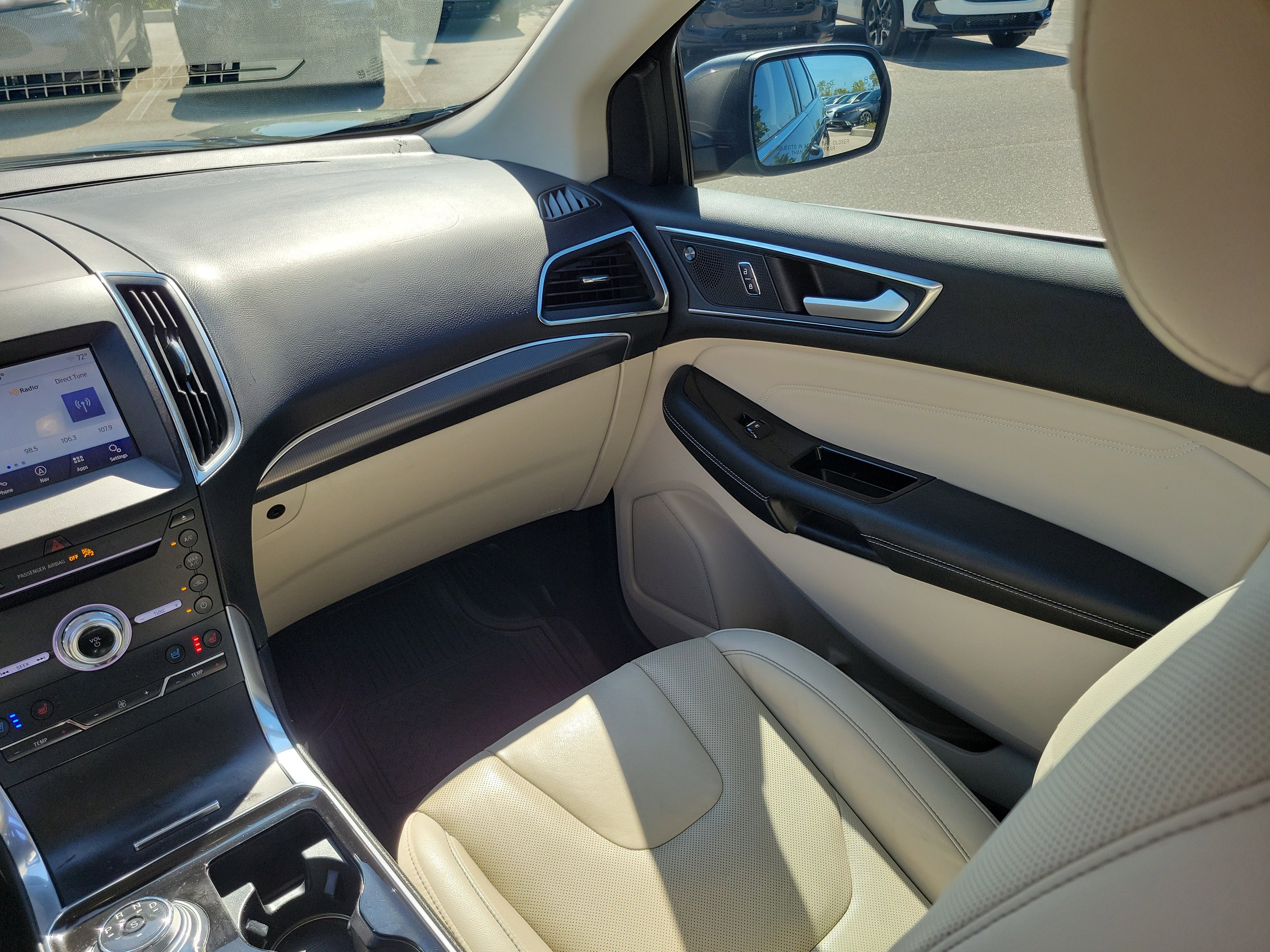 Used 2019 Ford Edge Titanium w/ Equipment Group 301A FWD image 19