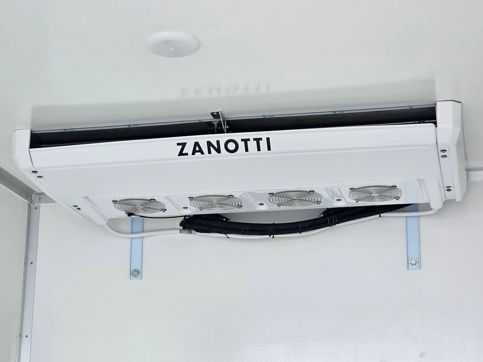 Certified 2023 Mercedes-Benz Sprinter 3500 image 31