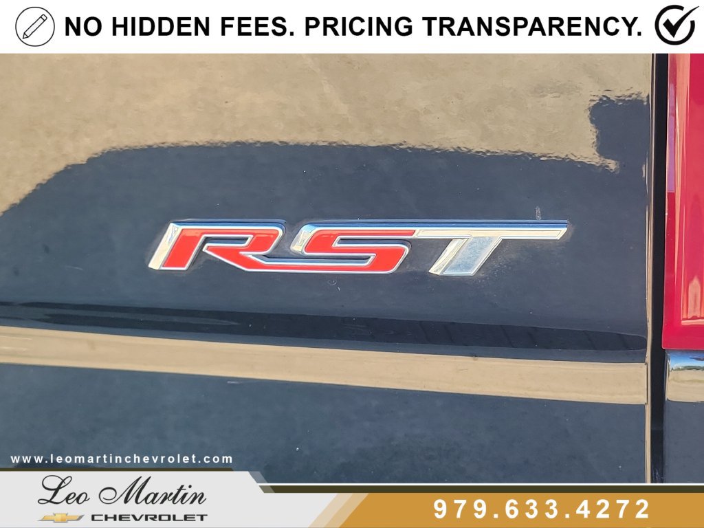 Used 2026 Chevrolet Silverado 1500 RST AWD/4WD image 5