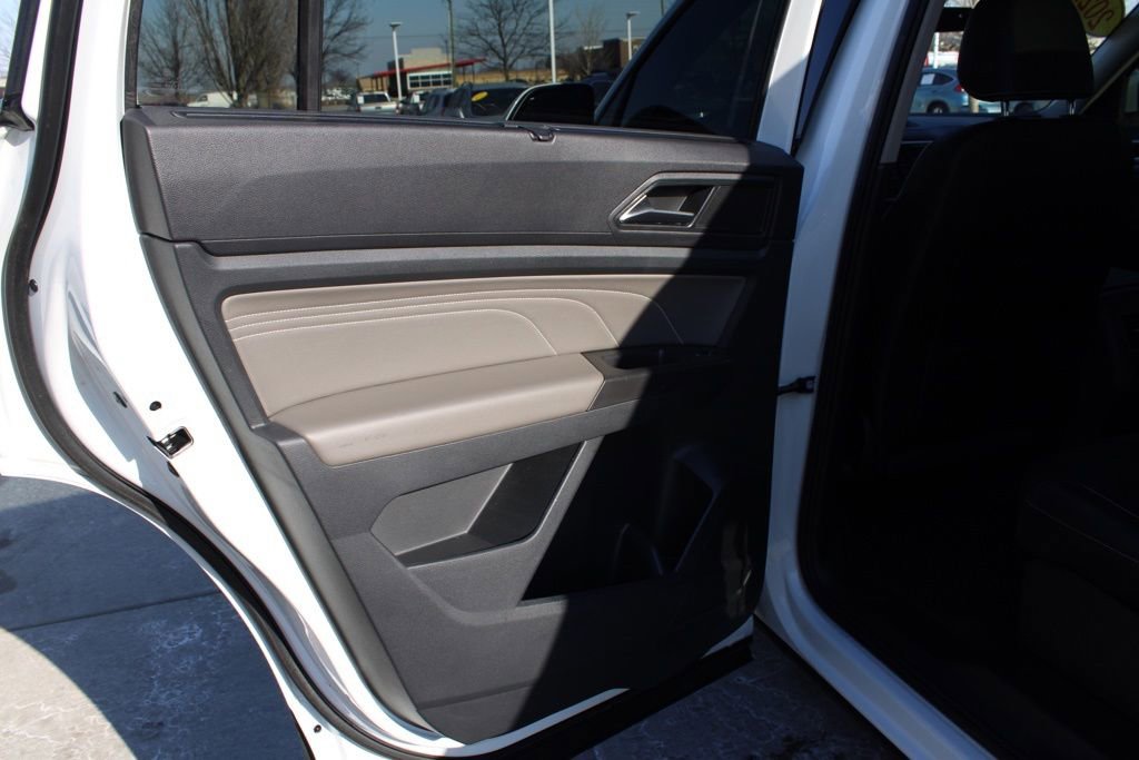 Used 2022 Volkswagen Atlas SE image 26