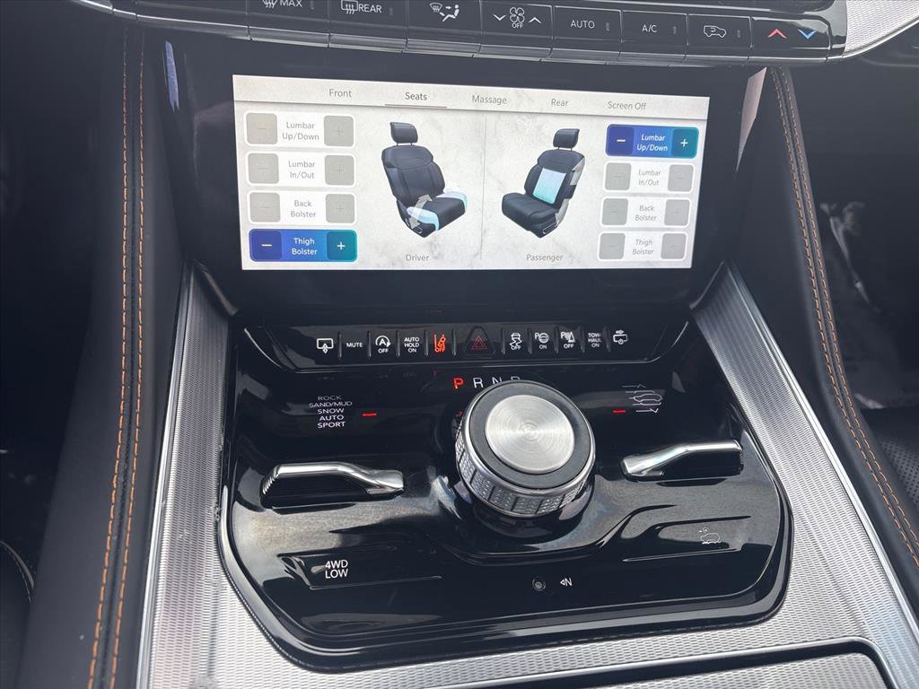 Used 2023 Jeep Grand Wagoneer L Series III w/ Rear Seat Video Group 1 image 25