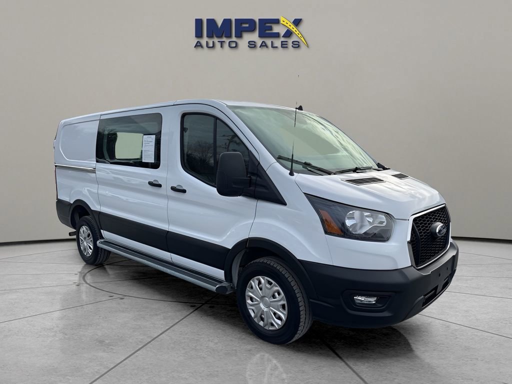 Used 2023 Ford Transit 250 Low Roof w/ Exterior Upgrade Package RWD image 7