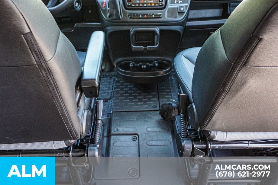 Used 2025 RAM ProMaster 2500 w/ Convenience Group FWD image 34