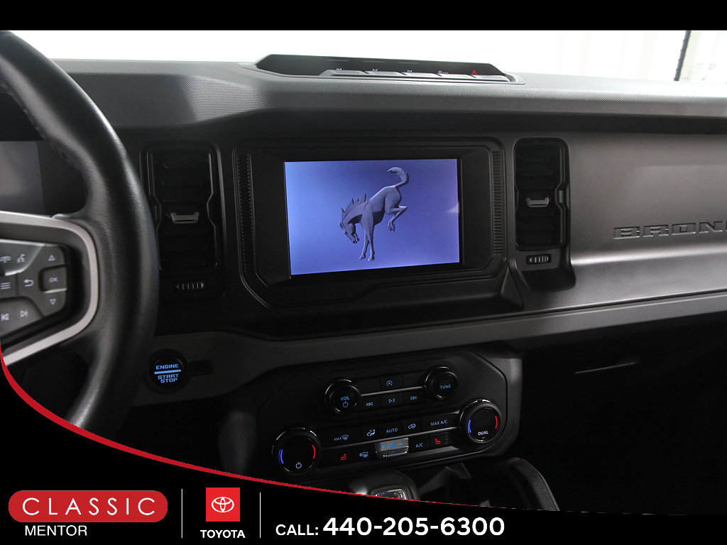 Used 2023 Ford Bronco Big Bend w/ Sasquatch Package AWD/4WD image 9