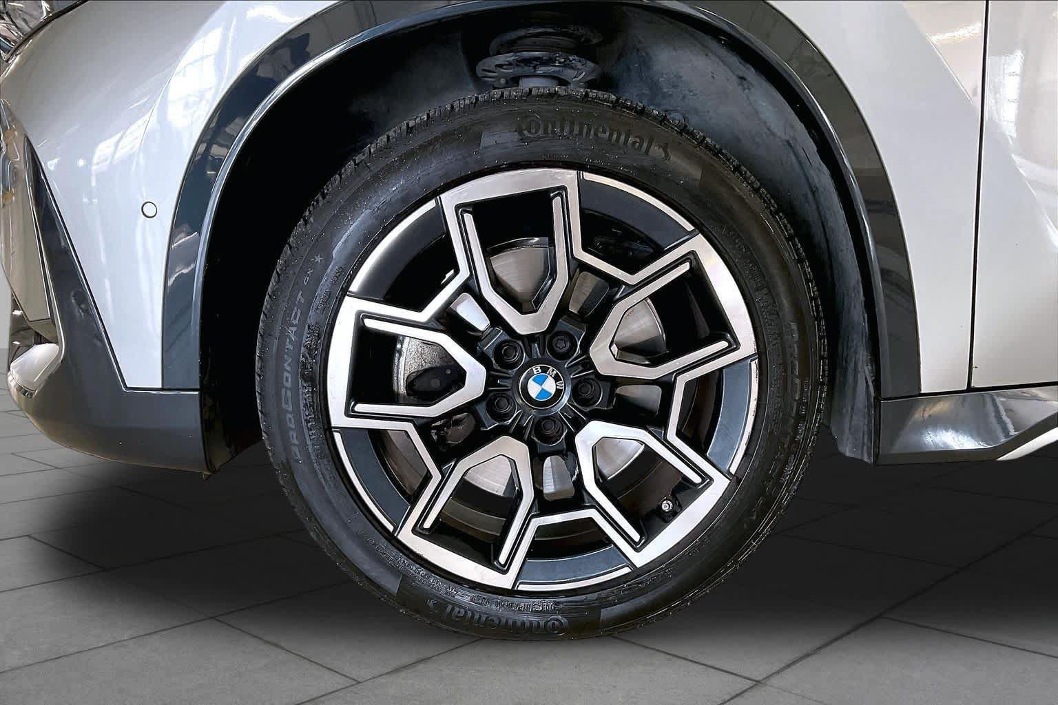 Used 2023 BMW X1 xDrive28i w/ Convenience Package AWD/4WD image 10