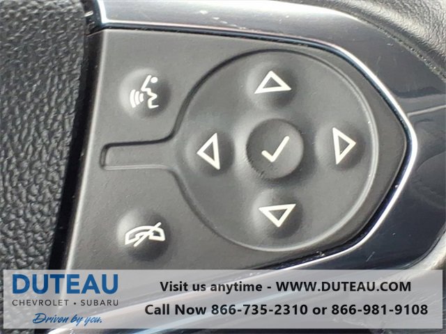 Used 2020 Chevrolet Traverse LT image 18