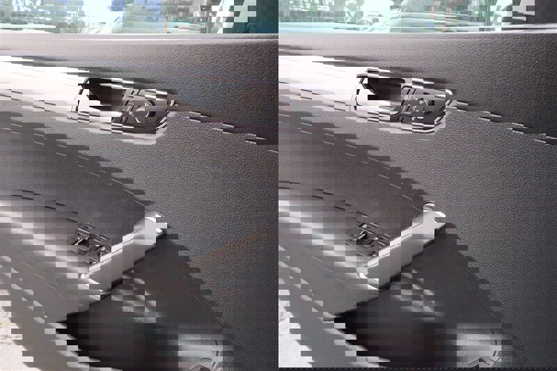 Used 2016 Volkswagen Passat 1.8T S image 7