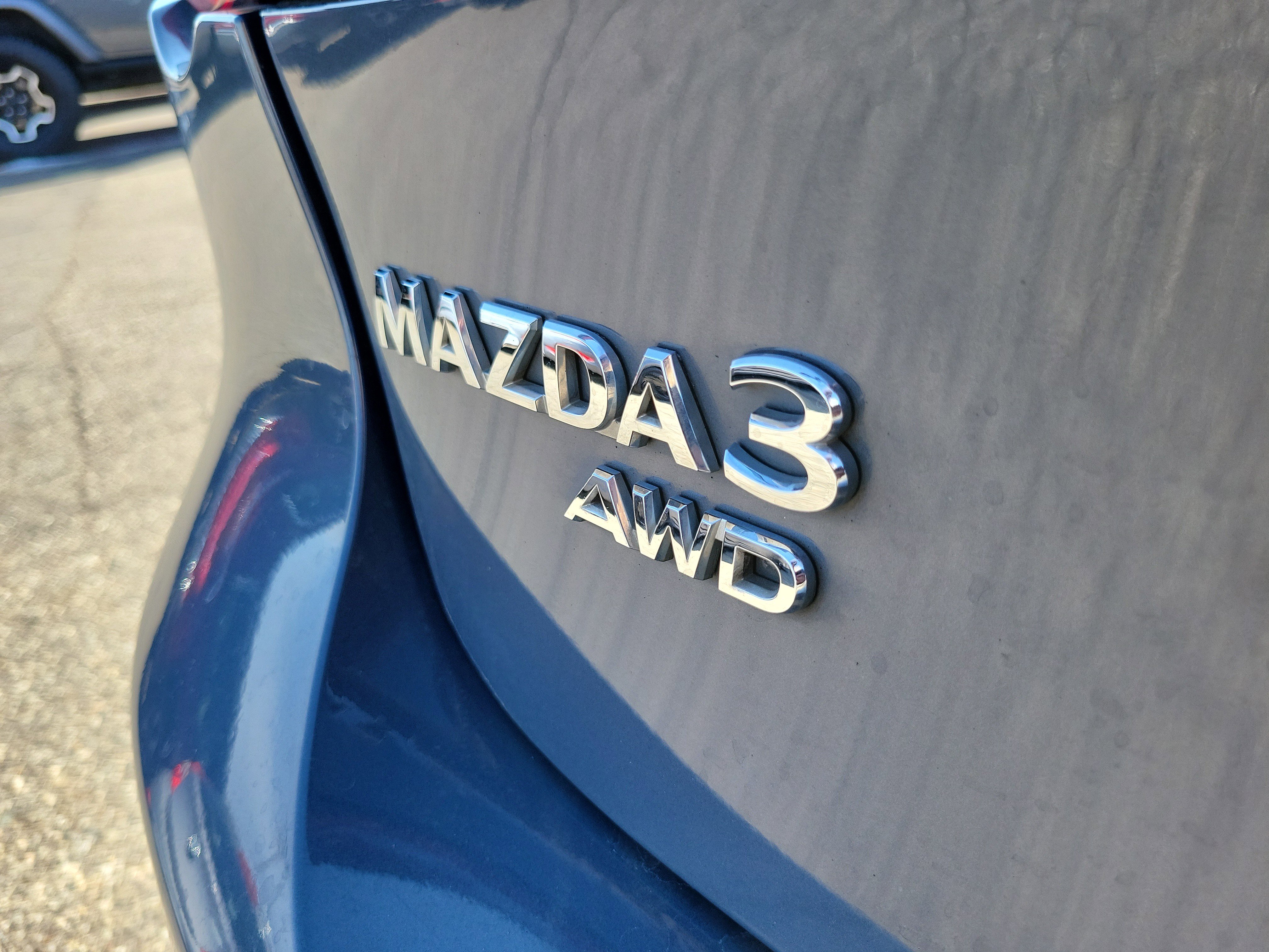 Used 2020 MAZDA MAZDA3 AWD Hatchback w/ Premium Pkg image 23