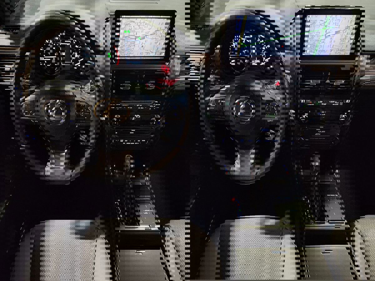 Used 2023 Lexus GX 460 image 46