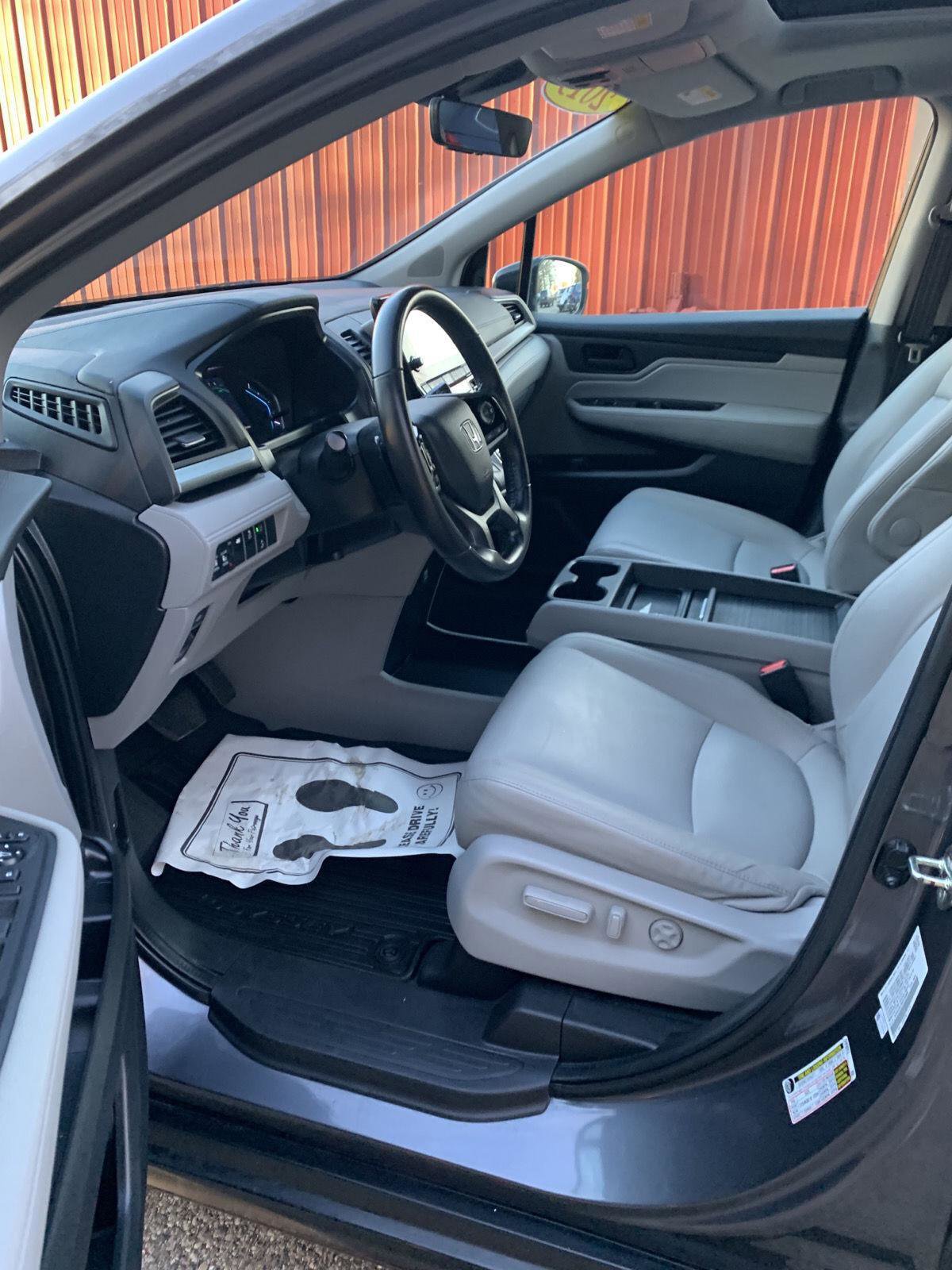 Used 2019 Honda Odyssey EX-L image 9