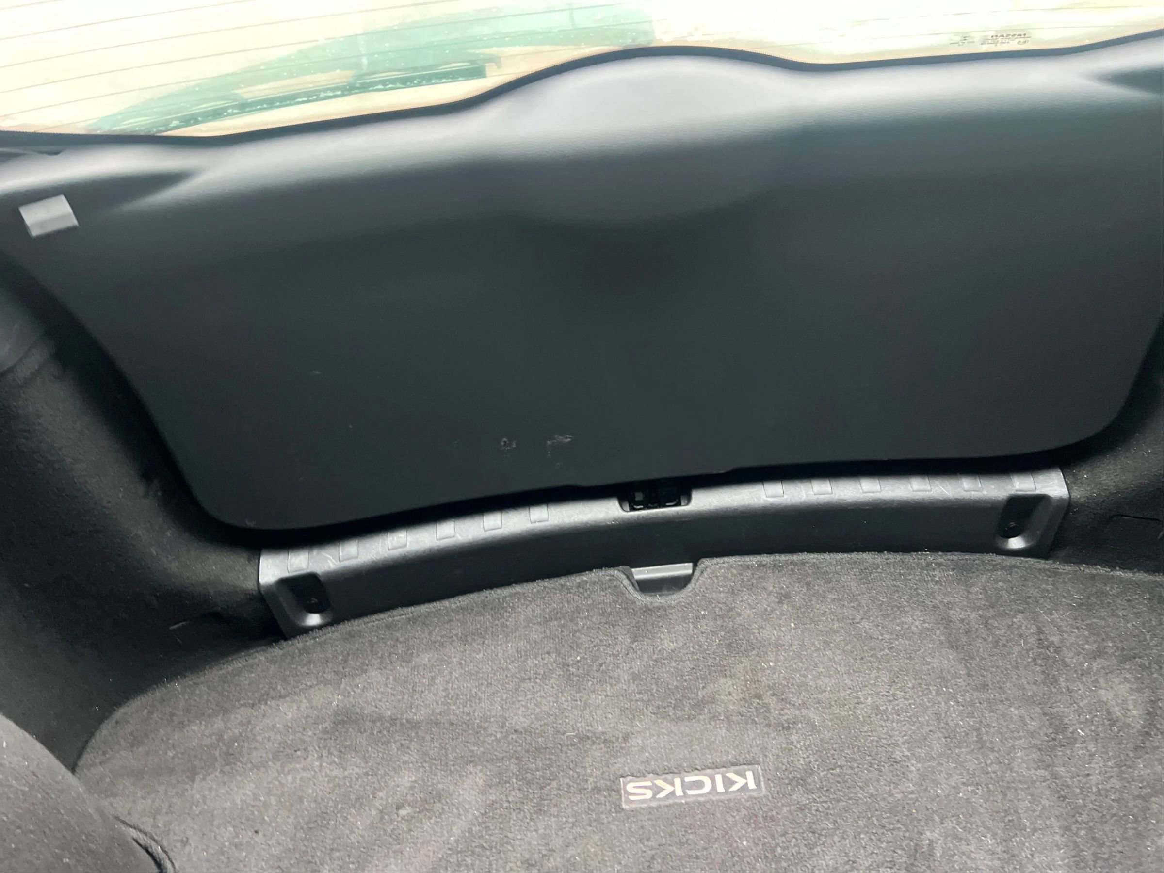 Used 2019 Nissan Kicks SV FWD image 30