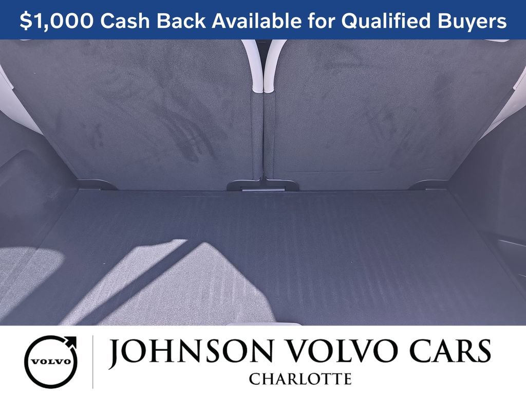 New 2026 Volvo XC90 T8 Ultra w/ Protection Package Premier AWD/4WD image 13