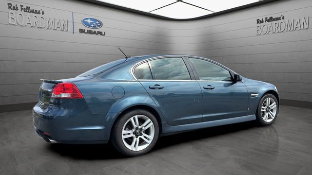 Used 2009 Pontiac G8 w/ Premium Package RWD image 4