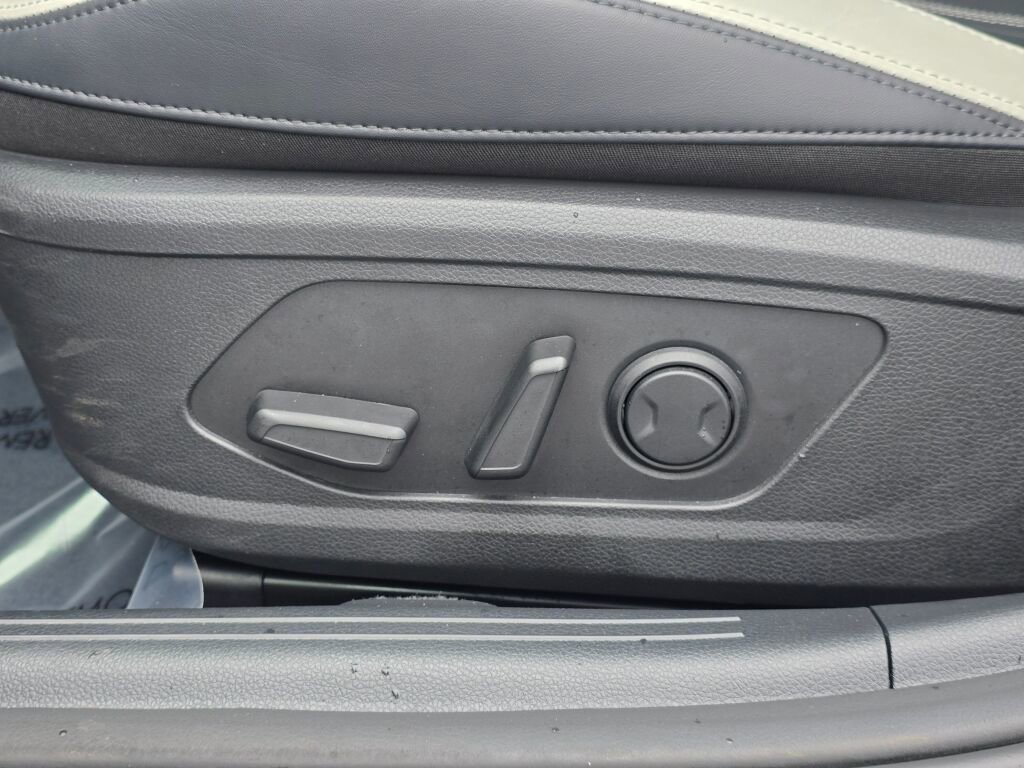 Used 2025 Kia K5 GT-Line image 24